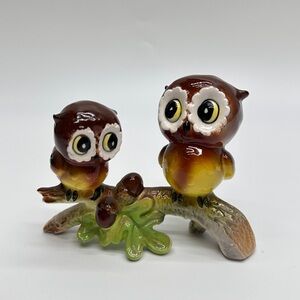 Vtg Norcrest Figurine Big Eyed Owls On Branch W/ Acorns Shiny Ceramic Owl Figure